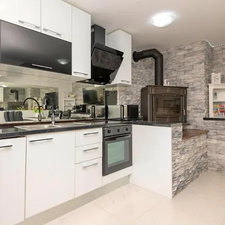 Ivandvor In Split By Guide * Radosic (Sinj)